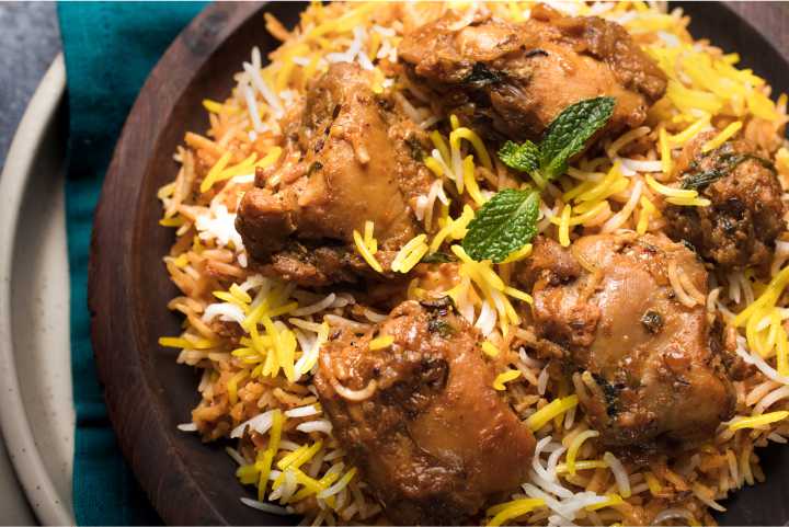 Hyderabadi Chicken Dum Biryani Boneless