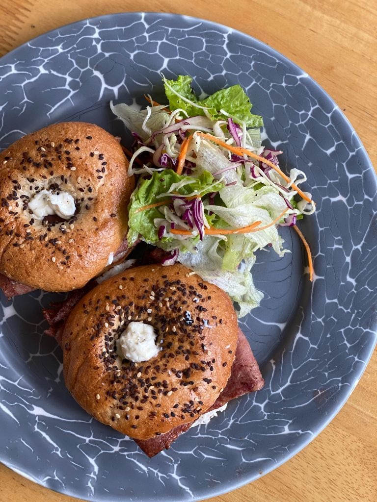 Haggel the Bagel Single