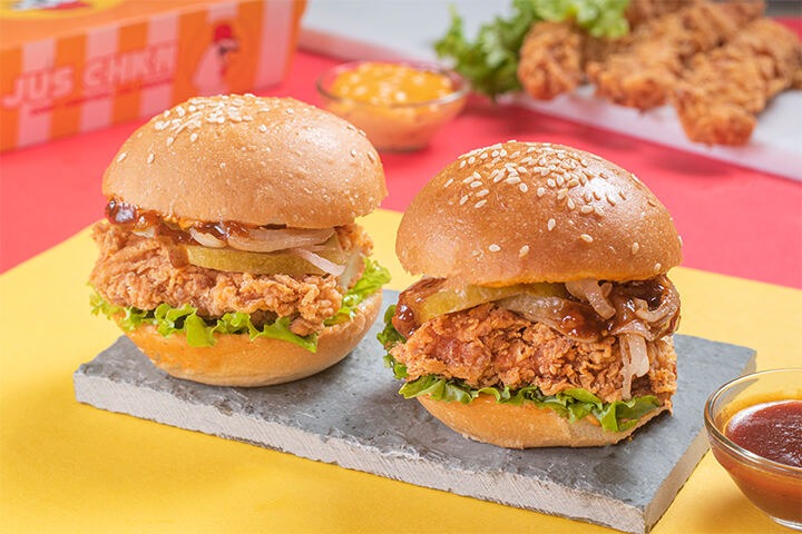 BBQ Crispy Chicken Cocktail Burger