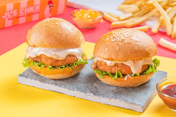 Garlic Ranch Fried Chicken Cocktail Burger