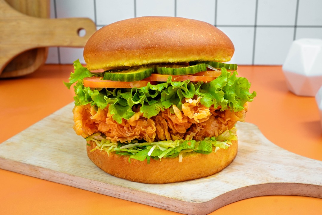 Crunchy Chicken Burger